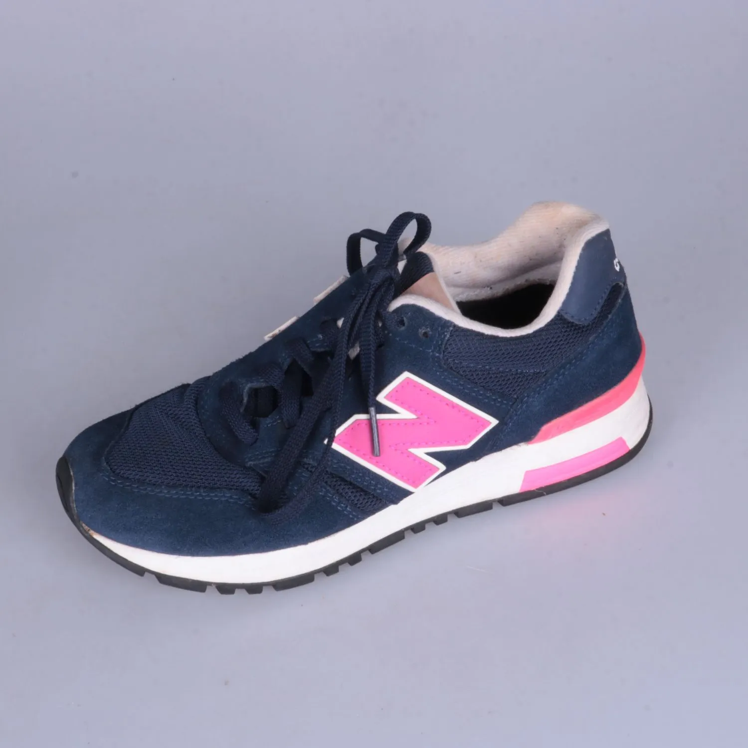 кроссовки New Balance