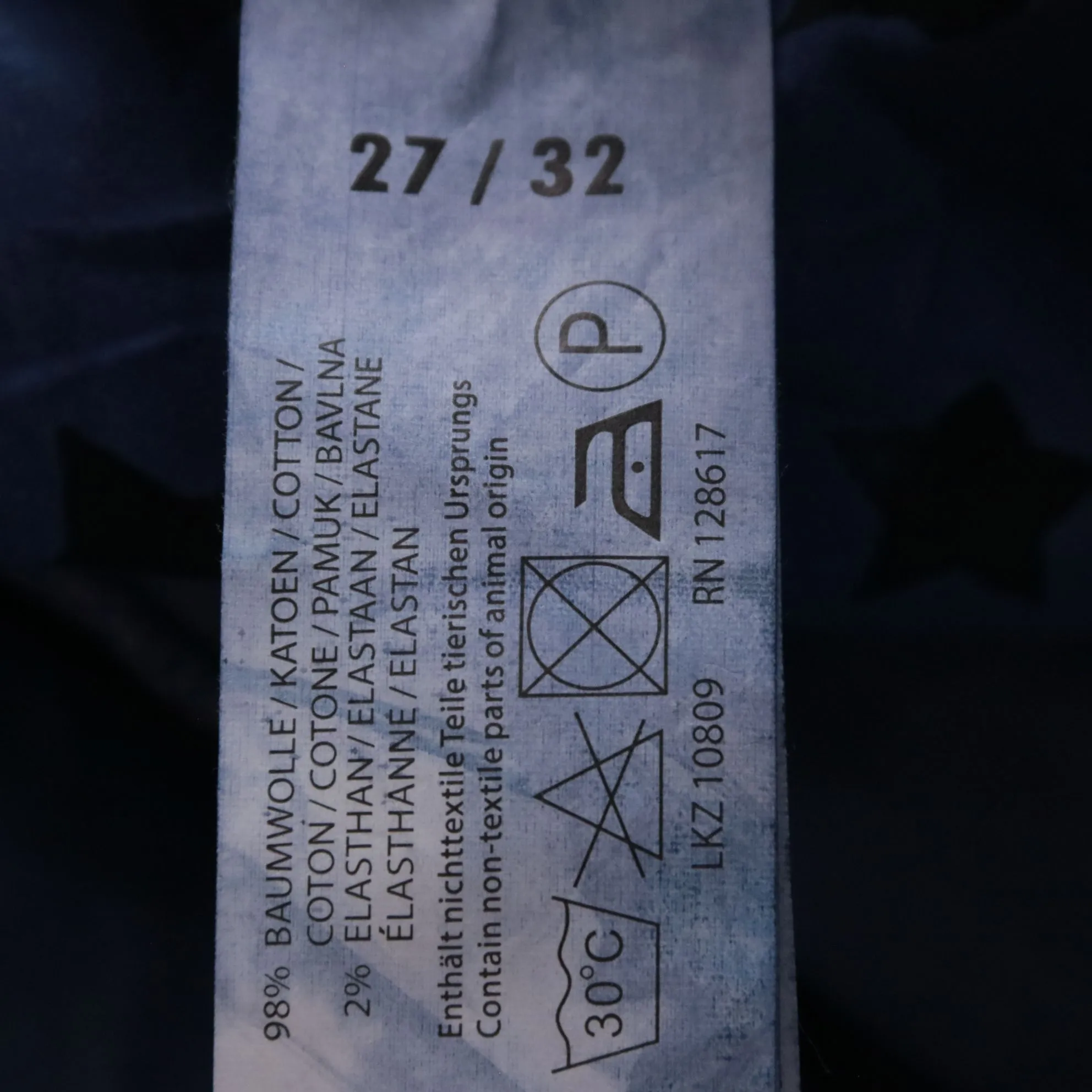 250126553-b