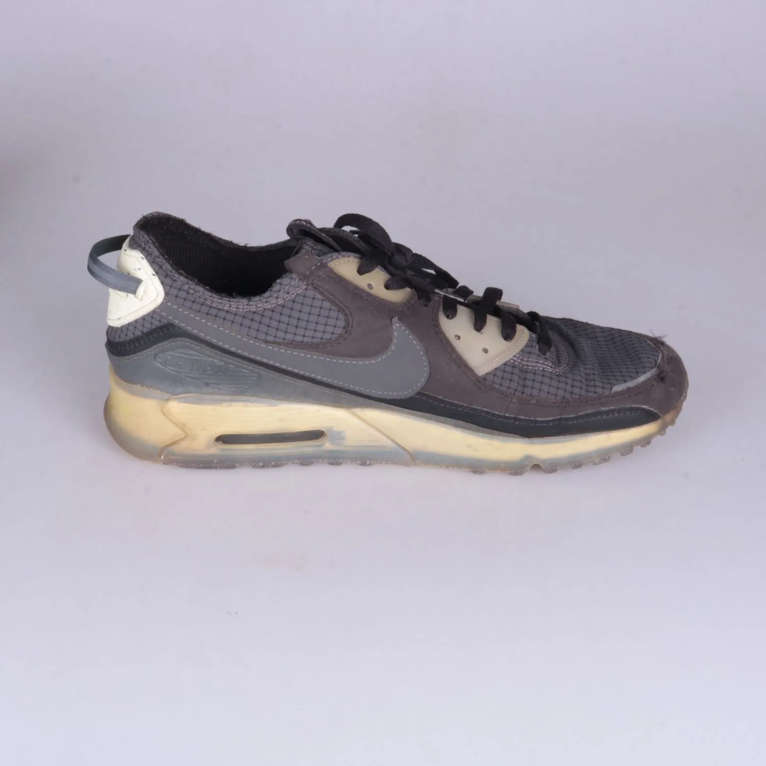 кроссовки Nike